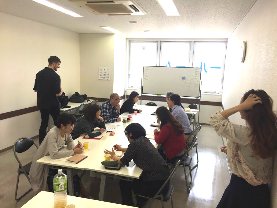 姪浜で英会話の勉強をするなら初心者のためのクラスもある【Worth English Chat Cafe】